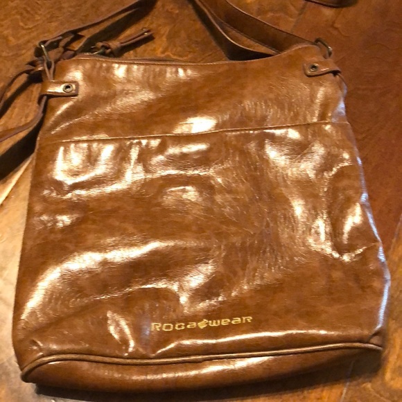 Brown cross body bag perfect for work ! - Picture 2 of 3